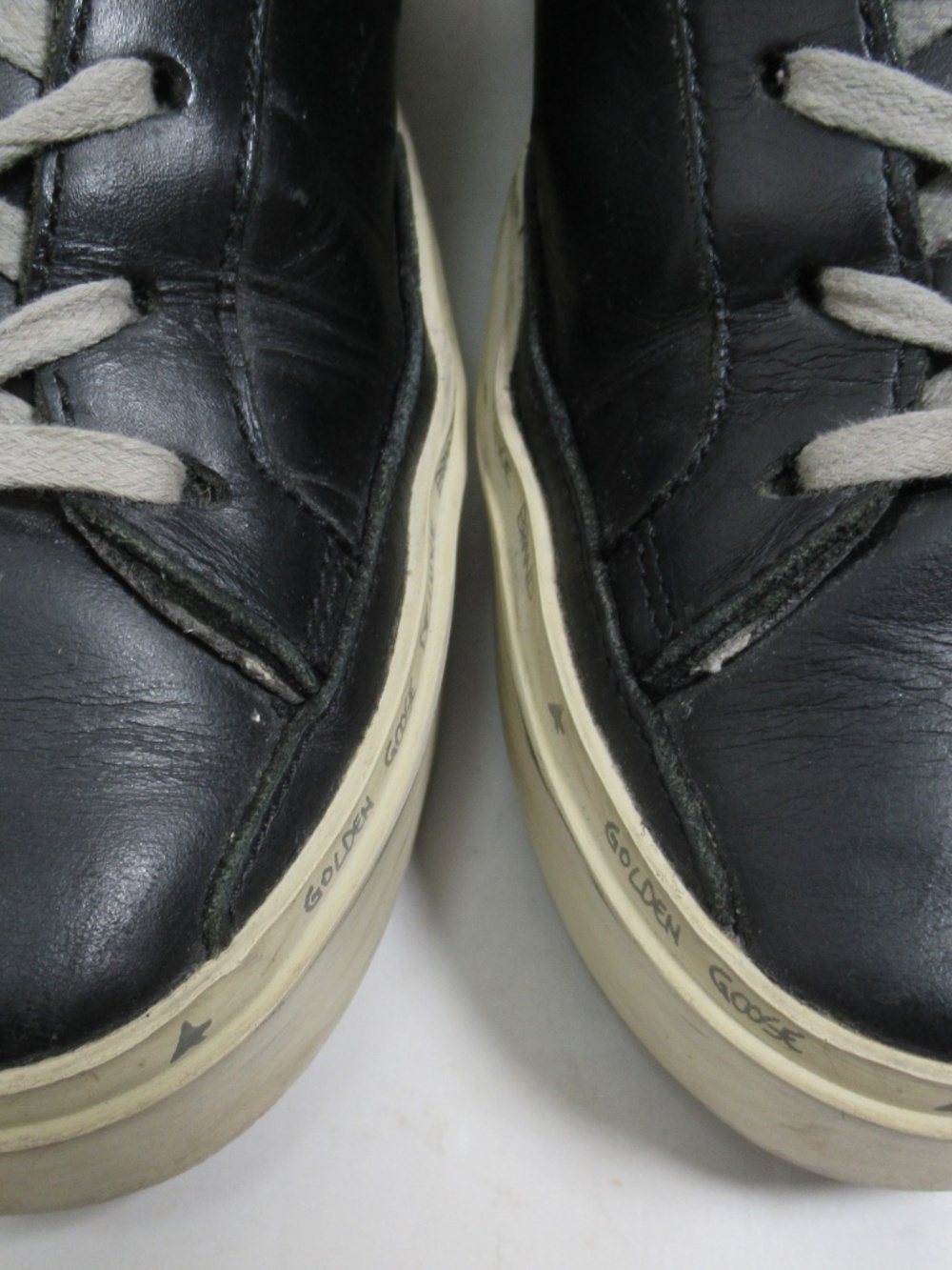 Golden Goose Women's Hi Star Black Leather Silver Star Silver Heel Tab Size 5 US - Picture 4 of 12